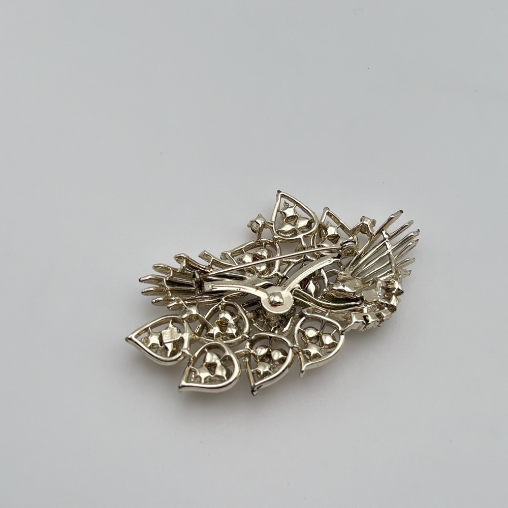 Vintage Gold-Tone & Amber Crystal Leaf Brooch - Picture 3 of 3